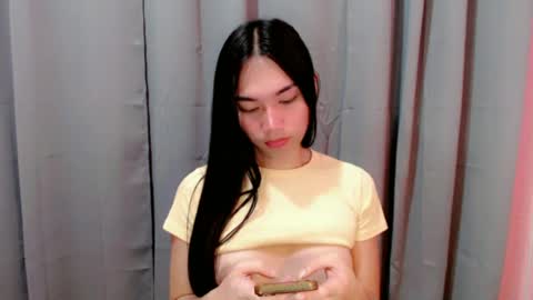 Snapshot of yourfantasy_girl chatting on 26, 6, 2026 jenlie online show from 26, 6, 2026