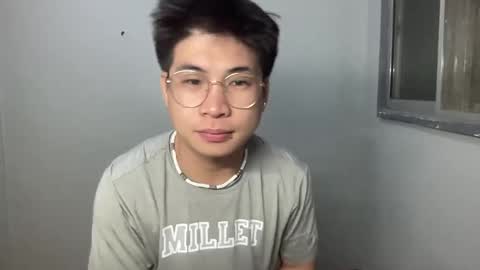 yourfantasyyy_ online show from 25, 2, 2025