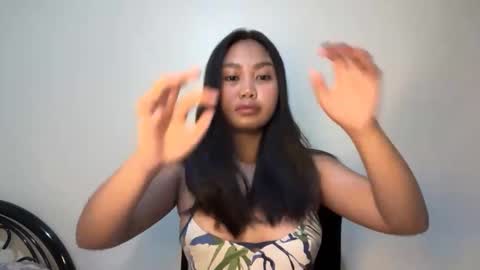 yourfantasyyy_ online show from 19, 5, 2026