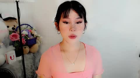 PrettyElla online show from 29, 10, 2025