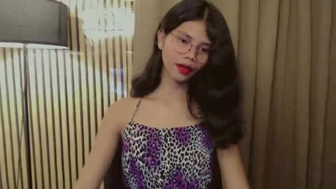 Vivian online show from 29, 10, 2025