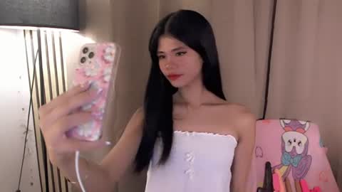 Snapshot of yourfavoratevivian chatting on 11, 6, 2026 Vivian online show from 11, 6, 2026