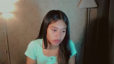 Snapshot of yourfavoratezainab chatting on 2, 10, 2025 Zainab online show from 2, 10, 2025