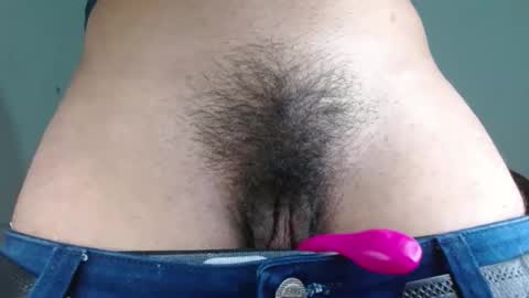 Snapshot of yourfavorite_bigclit chatting on 6, 10, 2025 yourfavorite_bigclit online show from 6, 10, 2025