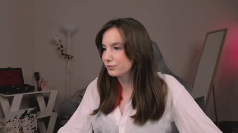 Chloe online show from 22, 1, 2025