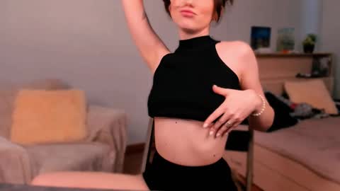 Chloe online show from 16, 2, 2025