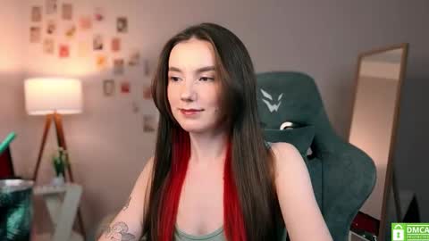 Chloe online show from 9, 10, 2025