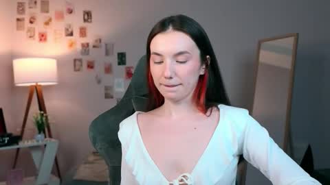 Chloe online show from 20, 10, 2025