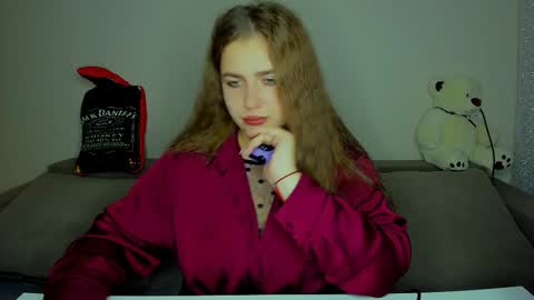 yourgem__ online show from 10, 9, 2025