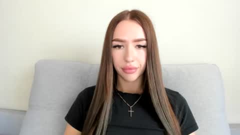 Snapshot of yourgirl_ariella chatting on 17, 6, 2026 Ariella online show from 17, 6, 2026