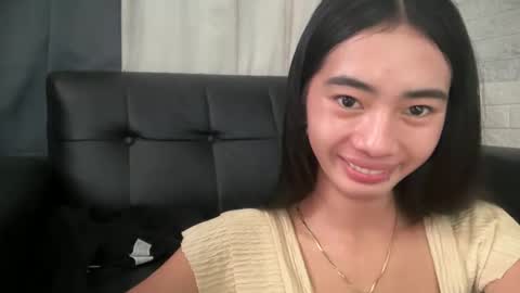 yourgirlsweet_kishia online show from 15, 5, 2026