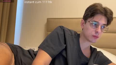 Snapshot of yourhotchristian chatting on 1, 3, 2025 Chris online show from 1, 3, 2025
