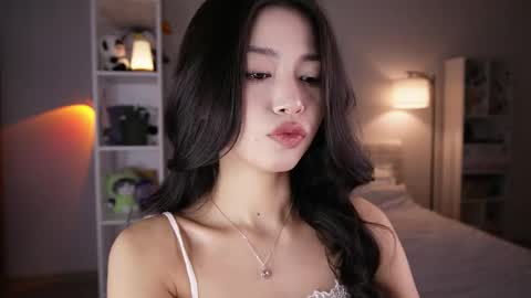 yourlittlesunrise_ online show from 14, 5, 2026