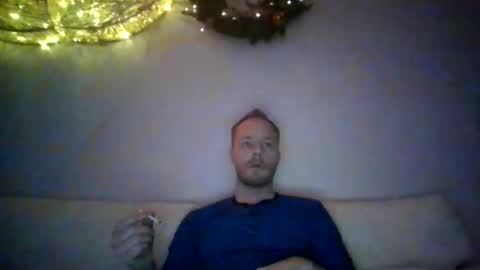 yourlove8523 online show from 17, 12, 2025