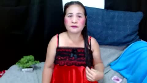 Snapshot of yourlove_regine chatting on 8, 6, 2026 Regine online show from 8, 6, 2026