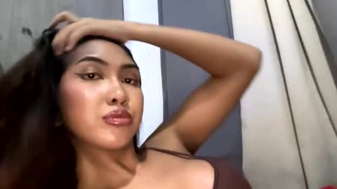 Snapshot of yourlovebella88 chatting on 22, 12, 2025 yourlovebella88 online show from 22, 12, 2025