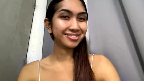 Snapshot of yourlovebella88 chatting on 8, 1, 2026 yourlovebella88 online show from 8, 1, 2026