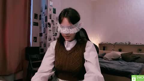Snapshot of yourlovelystreamer chatting on 9, 9, 2025 Nikol online show from 9, 9, 2025