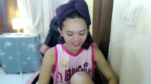 Snapshot of yourlovelytranspinay chatting on 16, 1, 2025 your lovely Dina online show from 16, 1, 2025