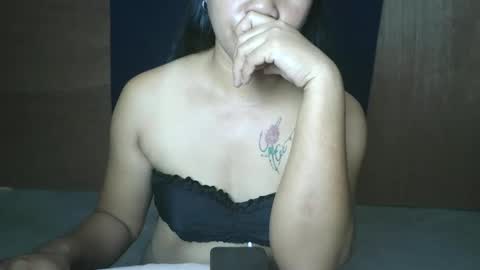 yourmaryflor online show from 1, 12, 2025