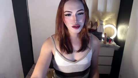 TIFFANY SUCKING QUEEN online show from 7, 8, 2026