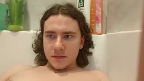 Snapshot of yourpantyhosesla_ve chatting on 18, 11, 2025 Nylon slave online show from 18, 11, 2025