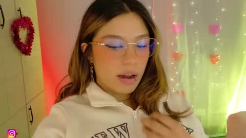 Snapshot of yourrmuse_ chatting on 19, 7, 2026 Isabella but you can call me Isa .-. online show from 19, 7, 2026
