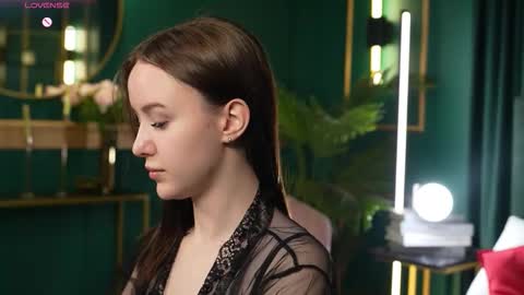 yours fetish mary online show from 3, 3, 2026