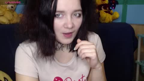 Snapshot of yours_good_mood chatting on 31, 1, 2025 Im - DANI .insta - hardblade1 online show from 31, 1, 2025