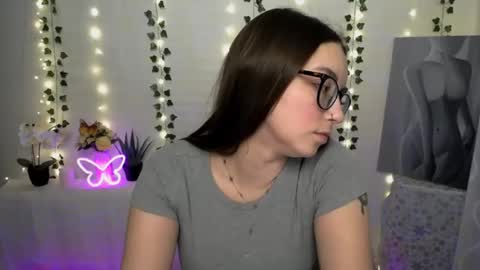 Happy online show from 25, 2, 2025