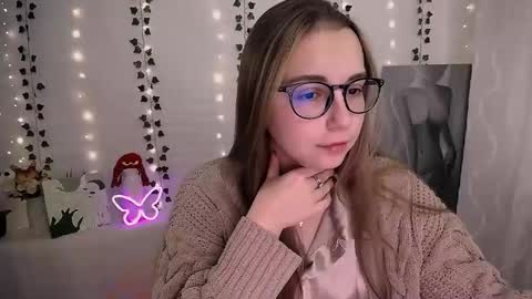 Happy online show from 4, 10, 2025