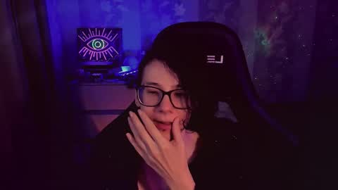 Yours Cosmic online show from 11, 11, 2025