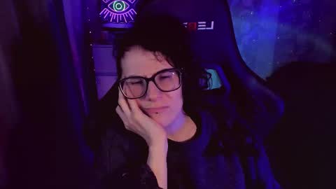 Yours Cosmic online show from 21, 11, 2025