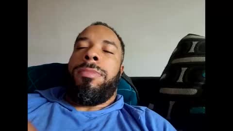 Snapshot of yoursexydaddy79 chatting on 23, 9, 2025 mother fucker online show from 23, 9, 2025