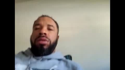 Snapshot of yoursexydaddy79 chatting on 25, 10, 2025 mother fucker online show from 25, 10, 2025