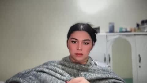 LALA online show from 7, 4, 2026