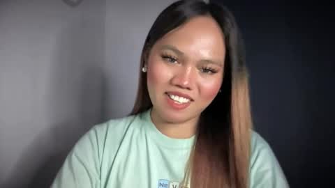 Snapshot of yourspecialgirl_rhea chatting on 17, 12, 2025 yourspecialgirl_rhea online show from 17, 12, 2025