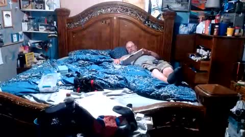Snapshot of yoursub2abuse chatting on 23, 9, 2025 yoursub2abuse online show from 23, 9, 2025