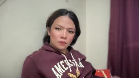 yoursweet_loveace online show from 15, 4, 2026