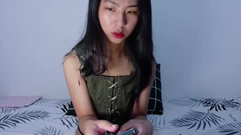 Snapshot of yoursweetestkiwi chatting on 18, 12, 2025 Kiwi online show from 18, 12, 2025