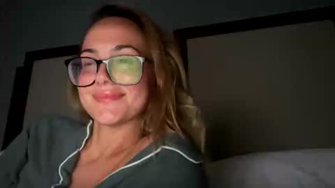 yoursweetgrace online show from 26, 4, 2026