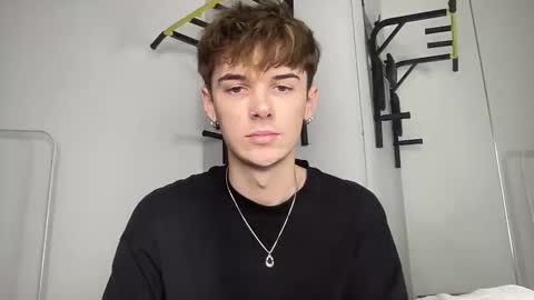 yoursweetyguy online show from 4, 12, 2025