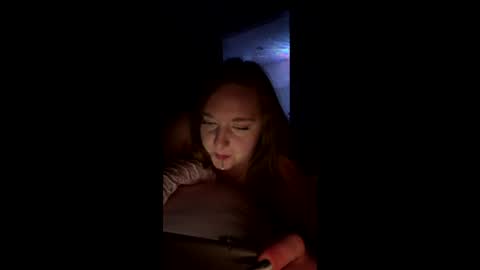 yourthickgingergoddess online show from 3, 6, 2026