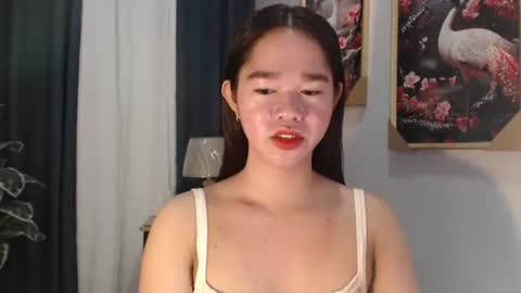 Snapshot of yourtinybunny chatting on 12, 9, 2025 yourtinybunny online show from 12, 9, 2025