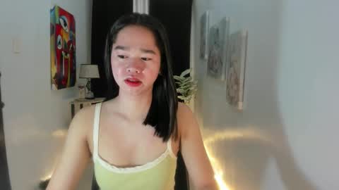 Snapshot of yourtinybunny chatting on 14, 9, 2025 yourtinybunny online show from 14, 9, 2025