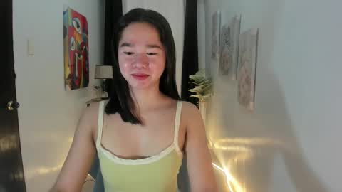 Snapshot of yourtinybunny chatting on 25, 9, 2025 yourtinybunny online show from 25, 9, 2025