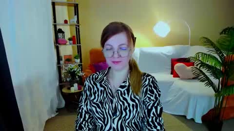 Snapshot of youruniverser chatting on 18, 2, 2026 Alice online show from 18, 2, 2026