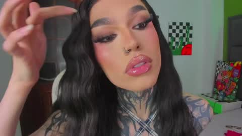Snapshot of yourvirtualgirlfriennd chatting on 4, 4, 2026 GI online show from 4, 4, 2026