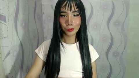 yourwife_material99 online show from 15, 4, 2026