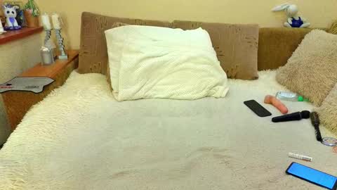 YourXQueen online show from 7, 3, 2026